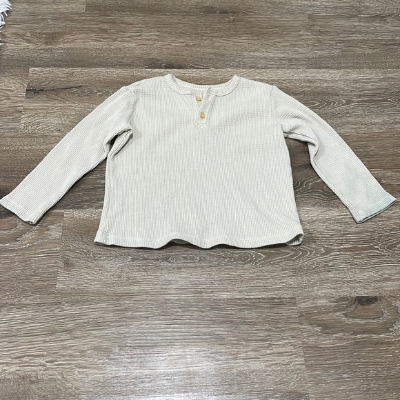 LC Lauren Conrad Other - 💀Little Co. Thermal Shirt